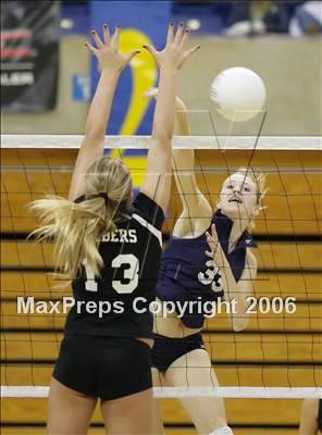 Thumbnail 3 in Woodcreek vs Oak Ridge (SJS D2 Final) photogallery.