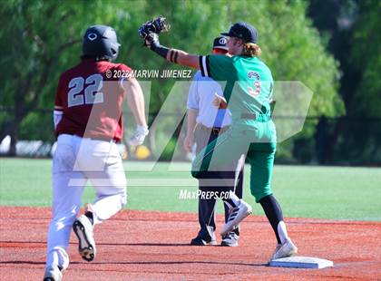 Thumbnail 1 in Oaks Christian vs Thousand Oaks photogallery.