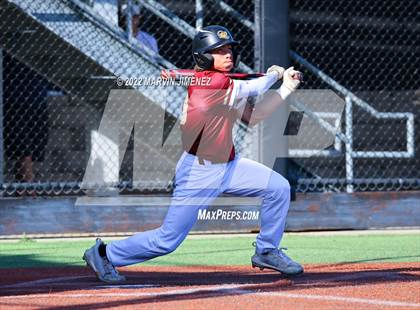 Thumbnail 2 in Oaks Christian vs Thousand Oaks photogallery.