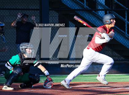 Thumbnail 1 in Oaks Christian vs Thousand Oaks photogallery.
