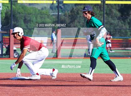 Thumbnail 1 in Oaks Christian vs Thousand Oaks photogallery.