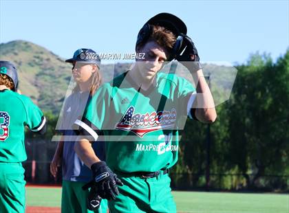 Thumbnail 3 in Oaks Christian vs Thousand Oaks photogallery.