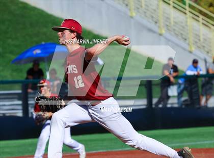 Thumbnail 3 in Oaks Christian vs Thousand Oaks photogallery.