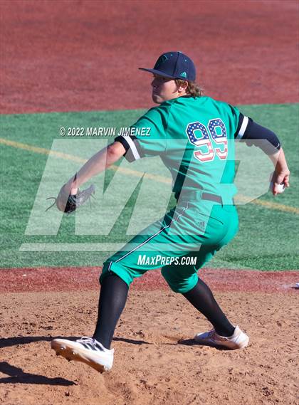 Thumbnail 1 in Oaks Christian vs Thousand Oaks photogallery.