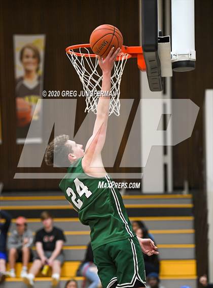 Thumbnail 3 in Miramonte vs. Branson (CIF NCS D3 Semi-Final) photogallery.