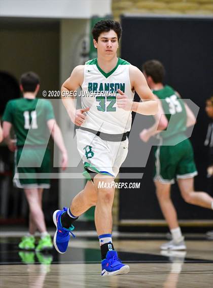 Thumbnail 3 in Miramonte vs. Branson (CIF NCS D3 Semi-Final) photogallery.
