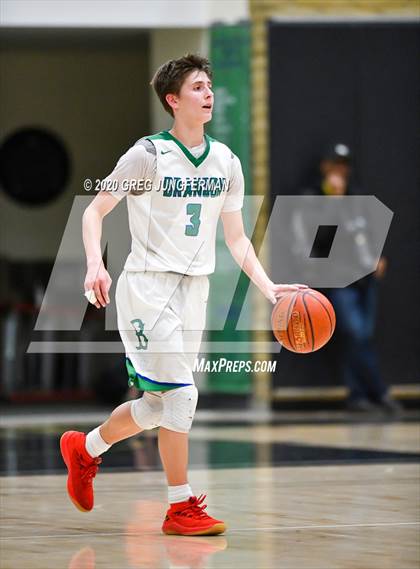 Thumbnail 2 in Miramonte vs. Branson (CIF NCS D3 Semi-Final) photogallery.