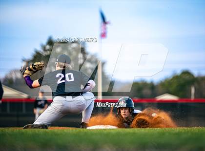 Thumbnail 3 in King's Ridge Christian @ Forsyth Central photogallery.