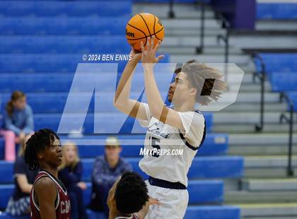 Thumbnail 1 in Carver @ Lovett photogallery.