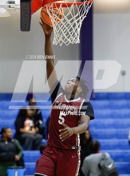 Thumbnail 2 in Carver @ Lovett photogallery.