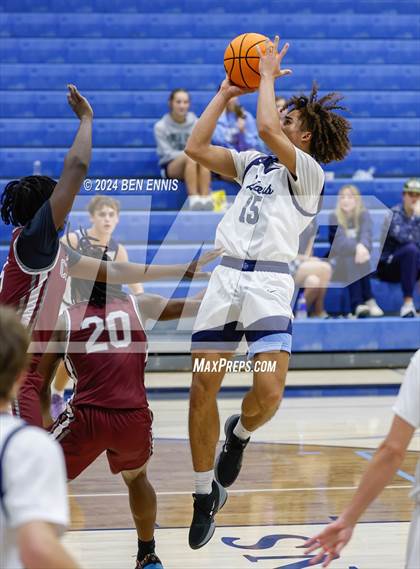 Thumbnail 1 in Carver @ Lovett photogallery.