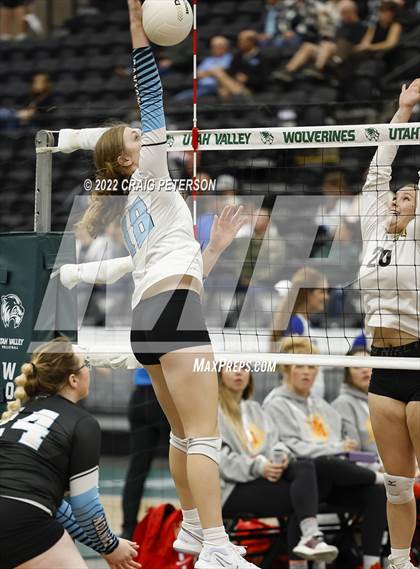 Thumbnail 3 in Canyon View vs. Judge Memorial (UHSAA 3A Consolation Semis) photogallery.