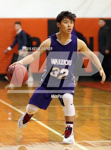 Thumbnail 3 in Miami-Yoder vs. Jim Elliot Christian photogallery.