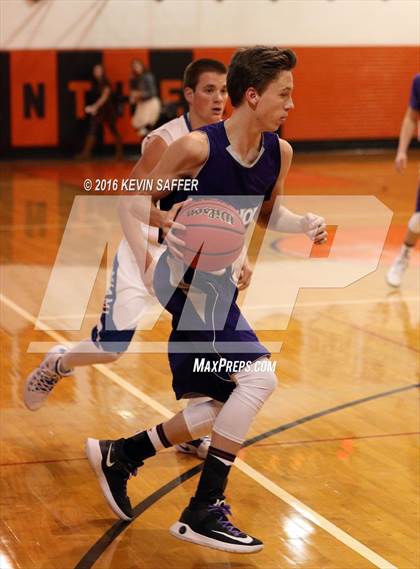 Thumbnail 1 in Miami-Yoder vs. Jim Elliot Christian photogallery.