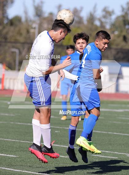 Thumbnail 3 in Central Union vs. West Hills photogallery.