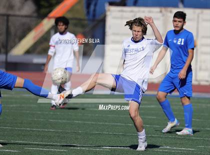 Thumbnail 3 in Central Union vs. West Hills photogallery.