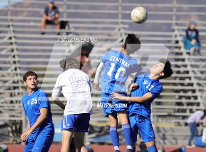 Thumbnail 2 in Central Union vs. West Hills photogallery.