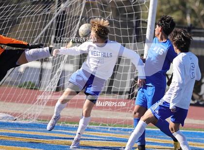Thumbnail 1 in Central Union vs. West Hills photogallery.