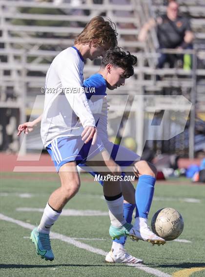Thumbnail 2 in Central Union vs. West Hills photogallery.