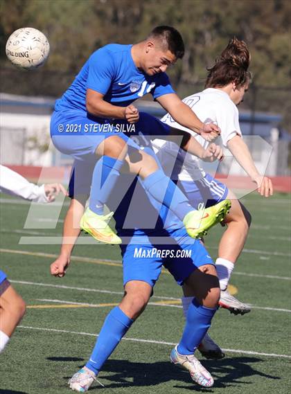 Thumbnail 3 in Central Union vs. West Hills photogallery.