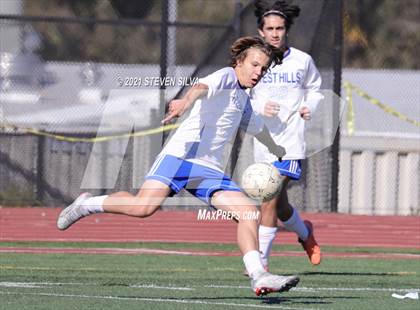 Thumbnail 2 in Central Union vs. West Hills photogallery.