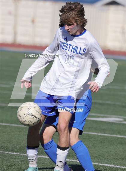 Thumbnail 2 in Central Union vs. West Hills photogallery.