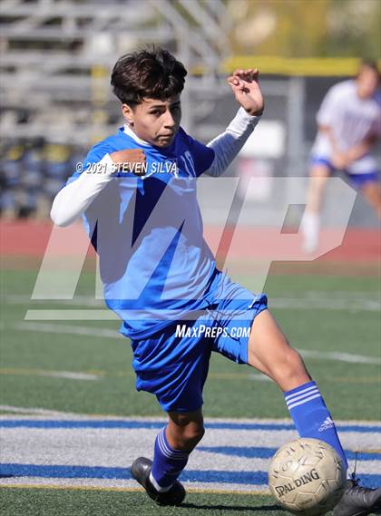 Thumbnail 3 in Central Union vs. West Hills photogallery.