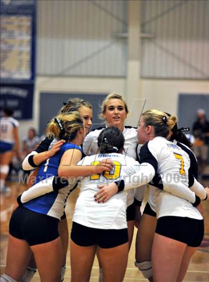 Thumbnail 3 in Lake Worth Christian vs. First Academy photogallery.