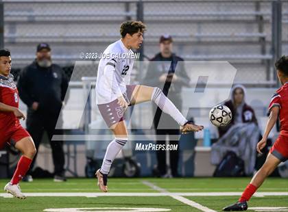 Thumbnail 2 in Round Rock vs Lee (UIL 6A Region 4 Area) photogallery.