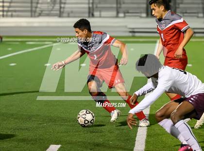 Thumbnail 3 in Round Rock vs Lee (UIL 6A Region 4 Area) photogallery.