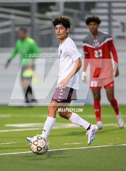 Thumbnail 2 in Round Rock vs Lee (UIL 6A Region 4 Area) photogallery.