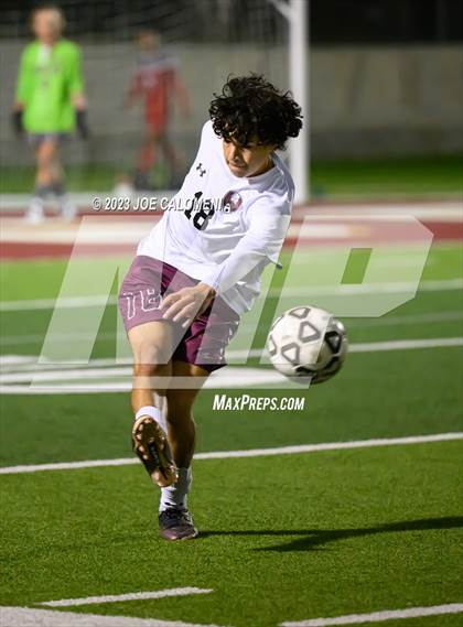Thumbnail 1 in Round Rock vs Lee (UIL 6A Region 4 Area) photogallery.