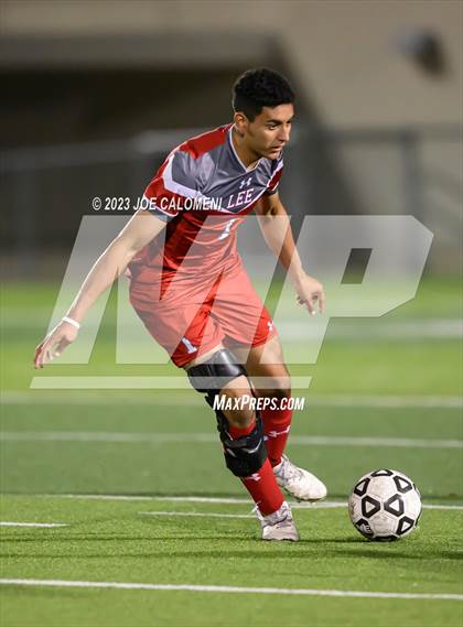Thumbnail 2 in Round Rock vs Lee (UIL 6A Region 4 Area) photogallery.