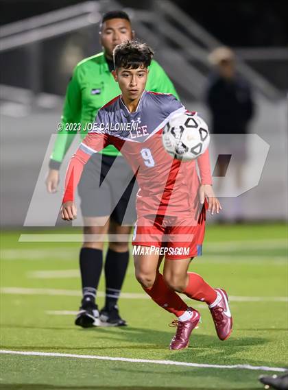 Thumbnail 3 in Round Rock vs Lee (UIL 6A Region 4 Area) photogallery.