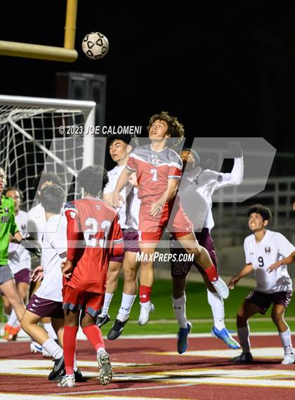 Thumbnail 2 in Round Rock vs Lee (UIL 6A Region 4 Area) photogallery.