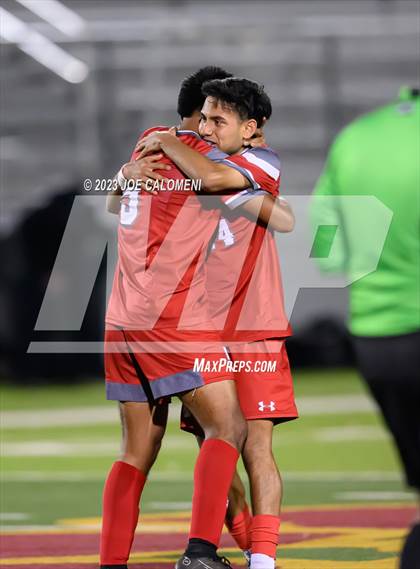 Thumbnail 1 in Round Rock vs Lee (UIL 6A Region 4 Area) photogallery.
