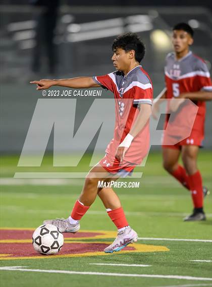 Thumbnail 3 in Round Rock vs Lee (UIL 6A Region 4 Area) photogallery.