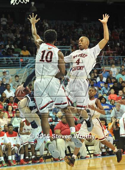 Thumbnail 3 in Winston-Salem Prep vs. Voyager Academy (NCHSAA 1A Final)  photogallery.