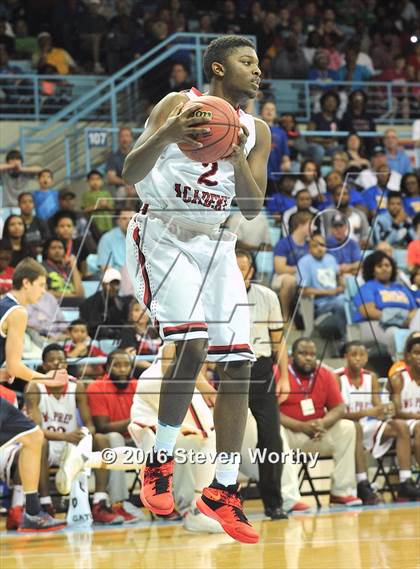 Thumbnail 2 in Winston-Salem Prep vs. Voyager Academy (NCHSAA 1A Final)  photogallery.