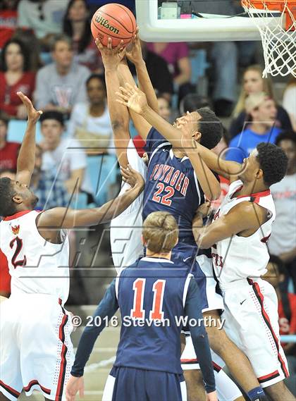 Thumbnail 2 in Winston-Salem Prep vs. Voyager Academy (NCHSAA 1A Final)  photogallery.