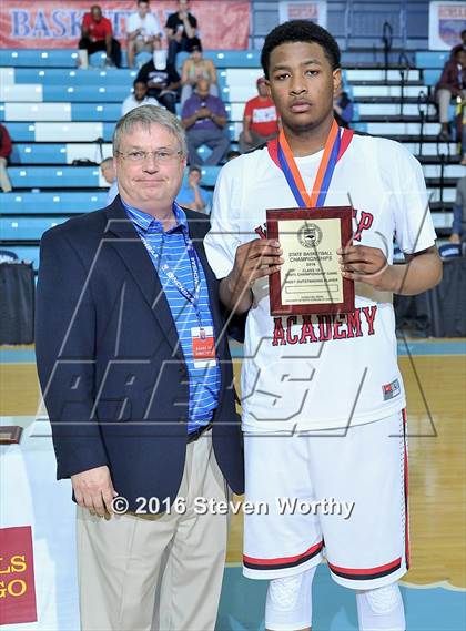 Thumbnail 3 in Winston-Salem Prep vs. Voyager Academy (NCHSAA 1A Final)  photogallery.