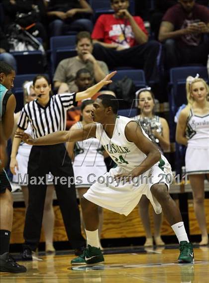 Thumbnail 3 in Sheldon @ De La Salle (MLK Classic) photogallery.