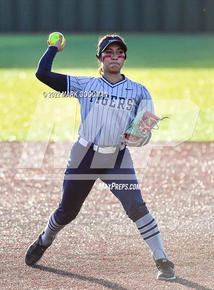 Thumbnail 1 in Klein Collins @ Tomball photogallery.