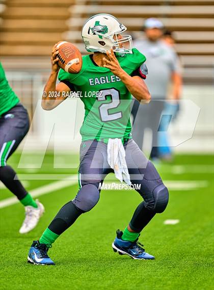 Thumbnail 2 in Fort Bend Kempner @ Pasadena photogallery.