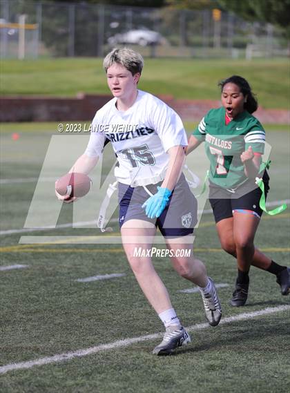 Thumbnail 3 in Smoky Hill vs ThunderRidge photogallery.