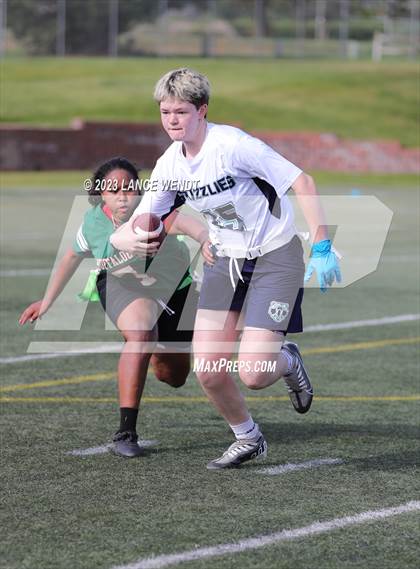 Thumbnail 2 in Smoky Hill vs ThunderRidge photogallery.
