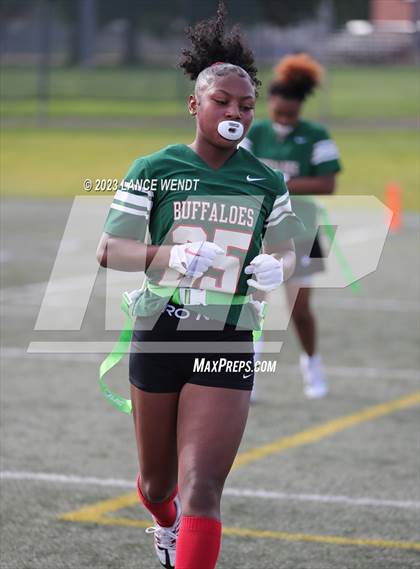 Thumbnail 3 in Smoky Hill vs ThunderRidge photogallery.