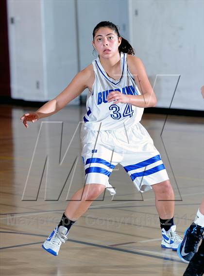 Thumbnail 2 in Burbank vs Royal (La Canada Tournament) photogallery.