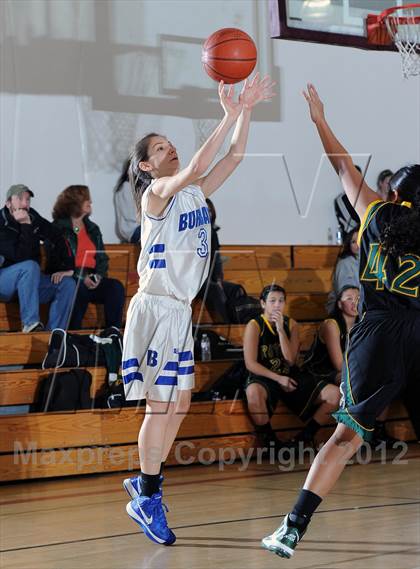 Thumbnail 1 in Burbank vs Royal (La Canada Tournament) photogallery.