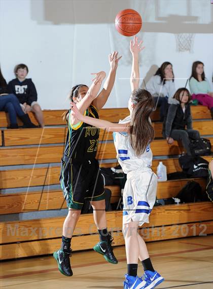 Thumbnail 2 in Burbank vs Royal (La Canada Tournament) photogallery.